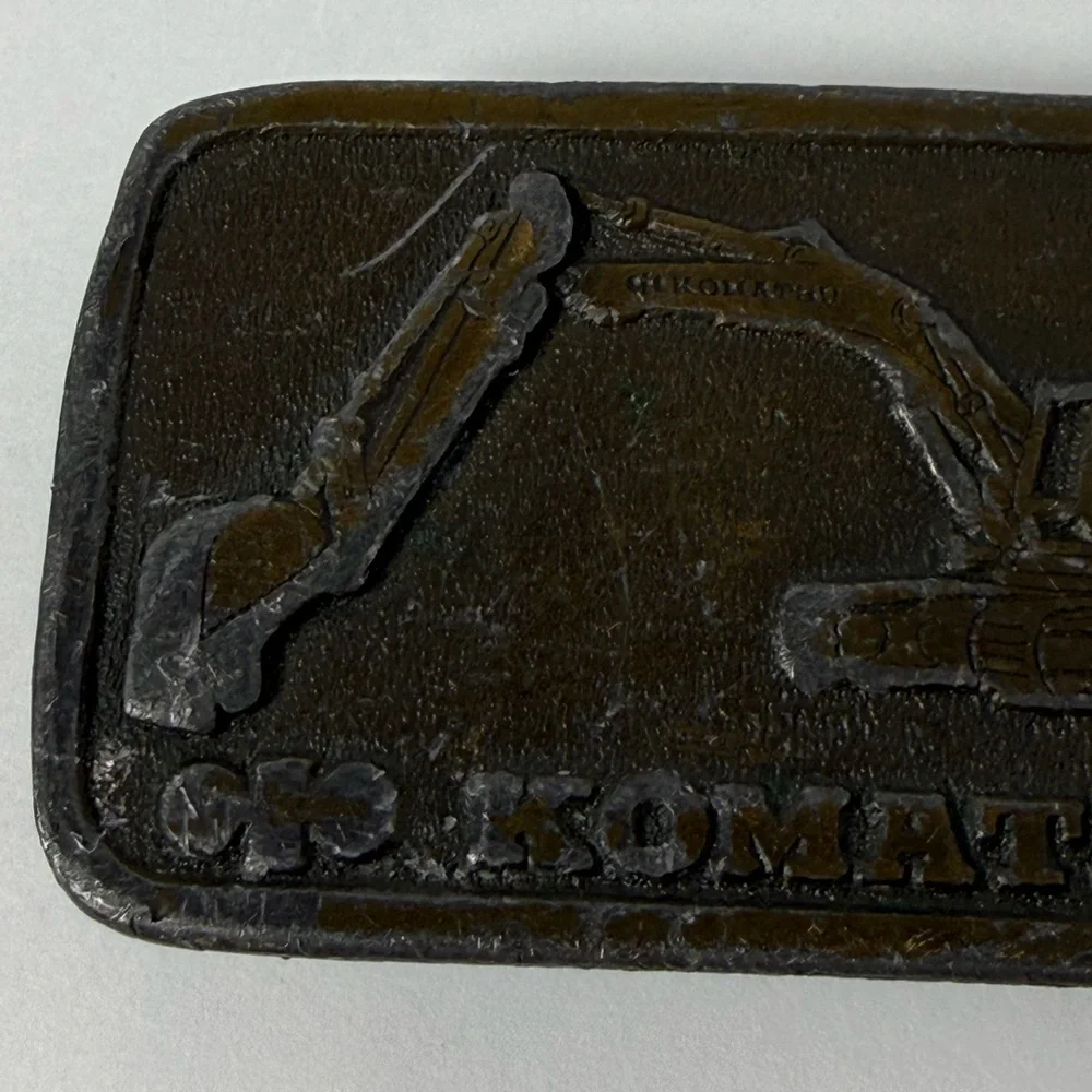 Vintage KOMATSU Construction Heavy Equipment Machinery Belt Buckle Excavator USA